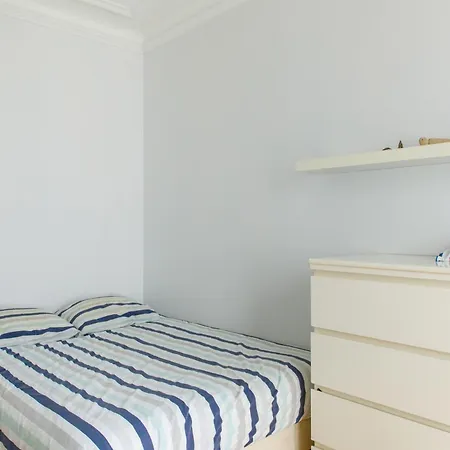 Vintage 3bd Parisian Apartment-vaugirard