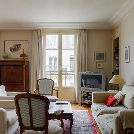 Vintage 3bd Parisian Apartment-vaugirard Daire Paris